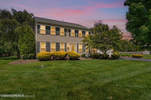 61 Cliffwood Dr, Allentown, NJ, 08501-2039 | Card Image