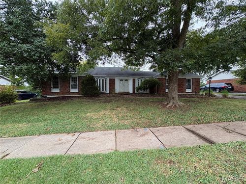 14520 Pembury Drive, St Louis, MO, 63017 | Card Image