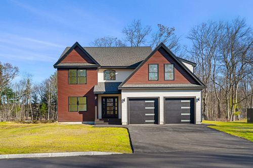 17 Lilly Ln, Londonderry, NH, 03038-7006 | Card Image