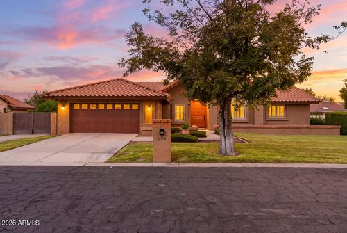 694 E Washington Ave, Gilbert, AZ, 85234-6400 | Card Image
