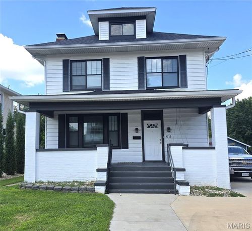 511 St Louis Street, Edwardsville, IL, 62025 | Card Image