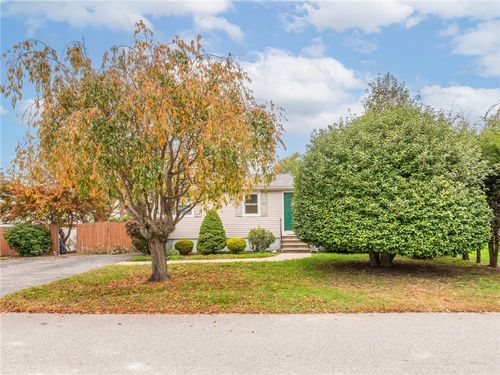 62 Beacon Street, Cranston, RI, 02910 | Card Image