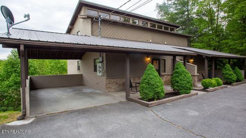 apt-56b-3933 Dollys Dr, Sevierville, TN, 37876-8615 | Card Image