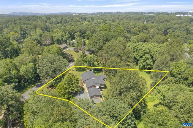 310 Gloucester Rd, House other with 4 bedrooms, 3 bathrooms and null parking in CHARLOTTESVILLE VA | Image 48