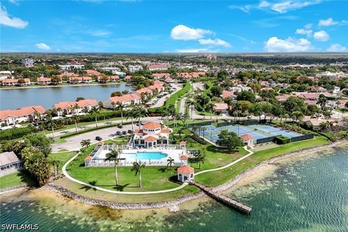 102-7706 Jewel Ln, NAPLES, FL, 34109-8764 | Card Image