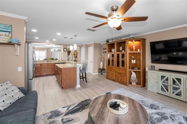 Living Room | Image 18