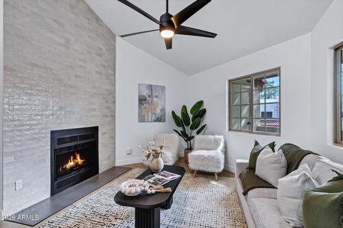 244-2020 W Union Hills Drive, Phoenix, AZ, 85027 | Card Image