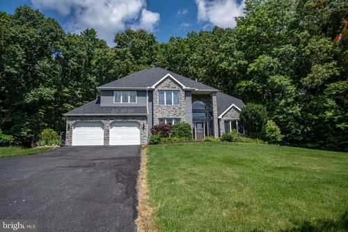 405 Houtz Ln, PORT MATILDA, PA, 16870-8730 | Card Image