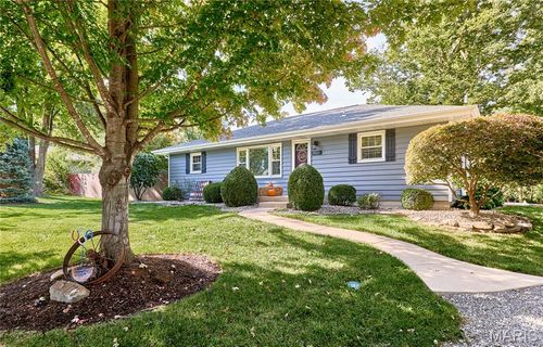 1127 Caulks Hill Road, St Charles, MO, 63304 | Card Image