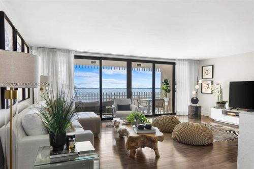 b1005-2 Grove Isle Dr, Miami, FL, 33133-4119 | Card Image