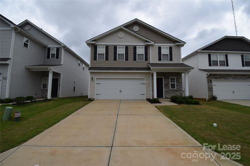 4009 Stoney Creek Ln, Charlotte, NC, 28201 | Card Image