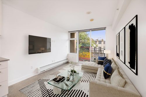 305-231 Pender St E, Vancouver, BC, V6A0G3 | Card Image