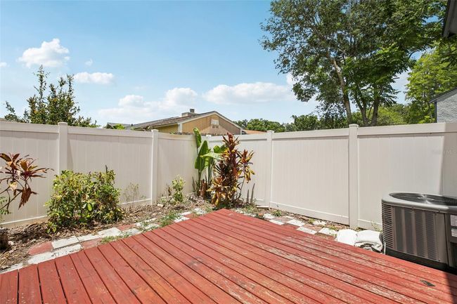 16076 Dawnview Dr, Townhouse with 2 bedrooms, 3 bathrooms and null parking in TAMPA FL | Image 31