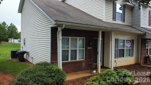 10131 Ballyclare Ct, Charlotte, NC, 28213-0223 | Card Image