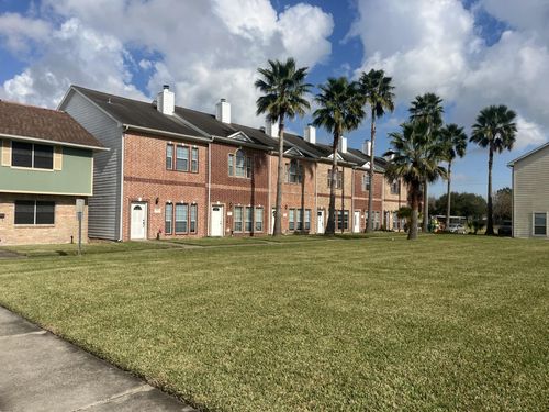 4219 Benard Ct, Pasadena, TX, 77503-3515 | Card Image