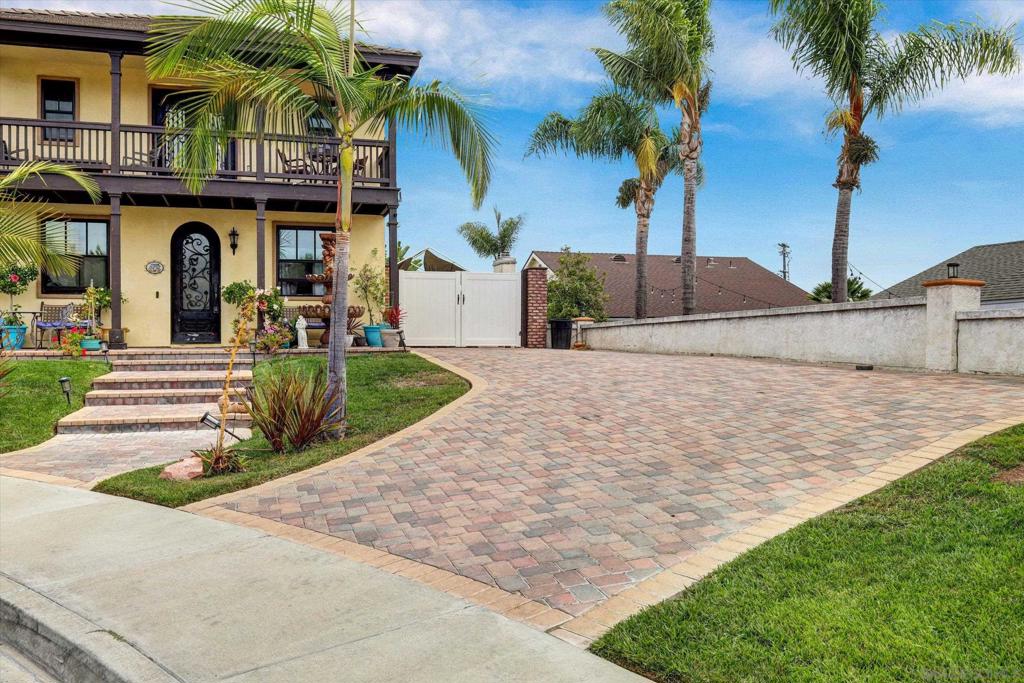 Residential in Vista