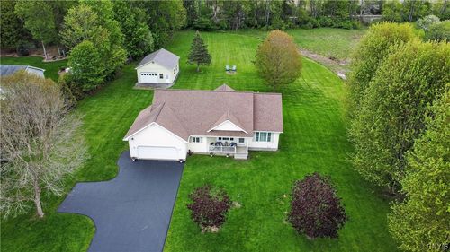 7338 Railroad St, Marcy, NY, 13469 | Card Image