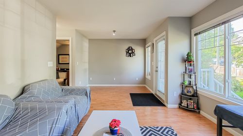 7-6110 138 St, Surrey, BC, V3X3V6 | Card Image