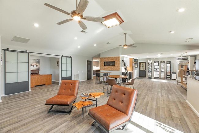 1665 S State St, Home with 0 bedrooms, 0 bathrooms and null parking in Jerseyville IL | Image 16