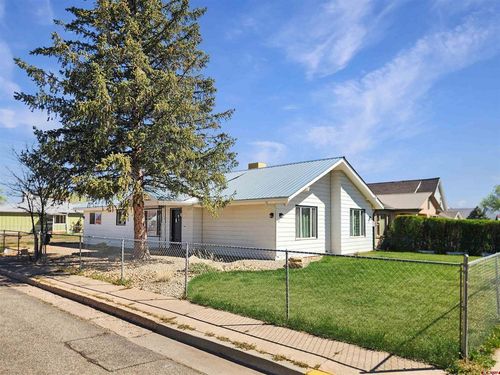 206 N Washington St, Cortez, CO, 81321-2834 | Card Image