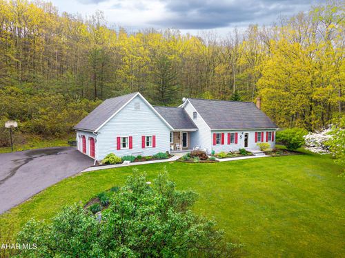 6334 Black Valley Rd, Everett, PA, 15537-8310 | Card Image