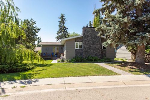 19 Oyen Cres, Red Deer, AB, T4P1T3 | Card Image