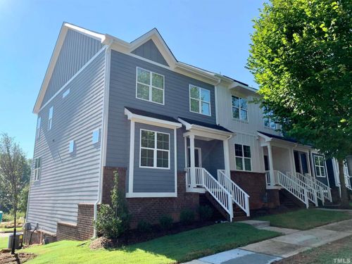 801 S Franklin St, Wake Forest, NC, 27587-2204 | Card Image