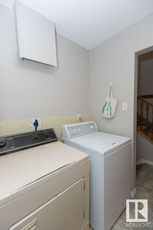 240048 Township Road 630, House other with 6 bedrooms, 4 bathrooms and null parking in Rochester AB | Image 12