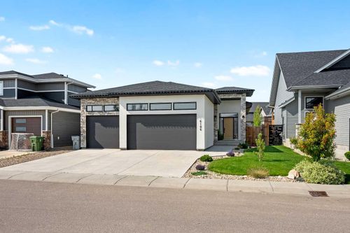 6106 13 Street Close, Lloydminster, AB, T9V3S2 | Card Image
