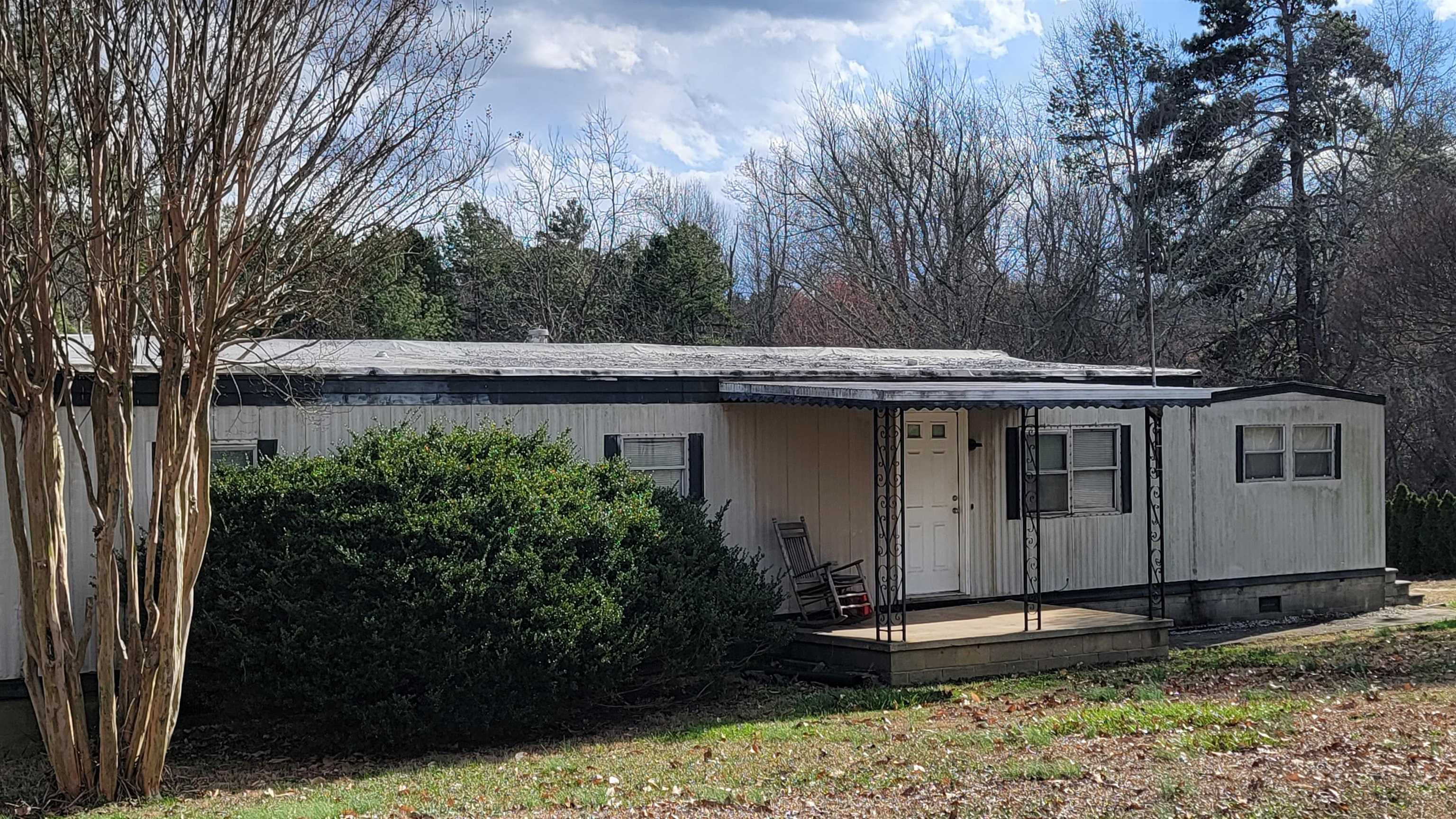 Rogers Bridge Rd, Duncan, SC 29334
