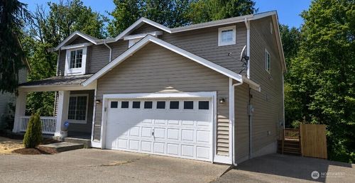 9525 S 221st Pl, Kent, WA, 98031-8116 | Card Image