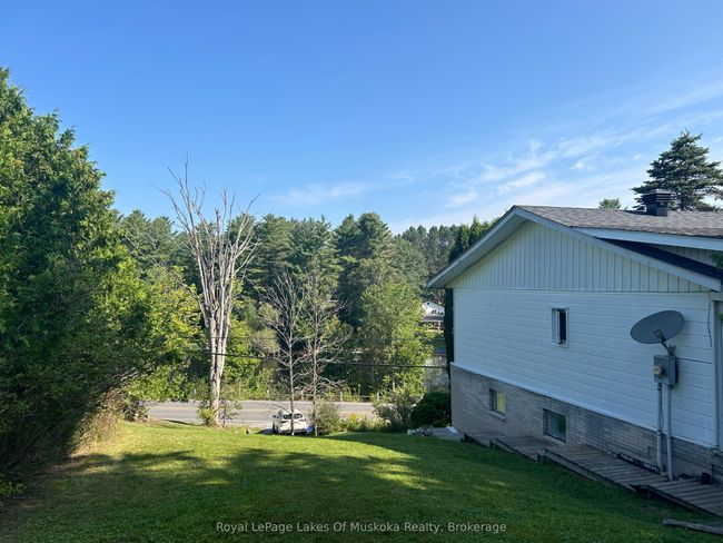 140 Beaumont Dr, House other with 4 bedrooms, 3 bathrooms and 3 parking in Bracebridge ON | Image 11