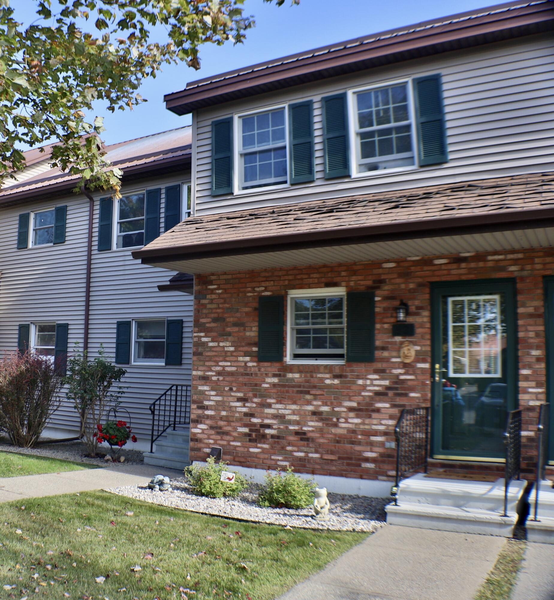 Set Pt, Plattsburgh, NY 12901