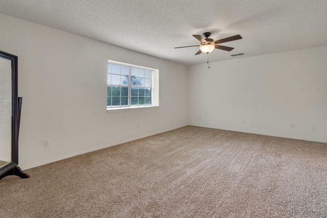 Apartment large bedroom | Image 28