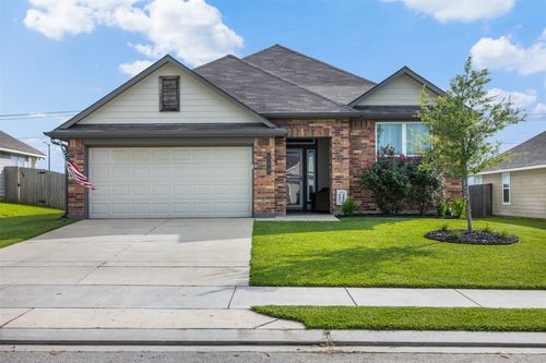 110 Broaddus Bnd, Caldwell, TX, 77836-1366 | Card Image