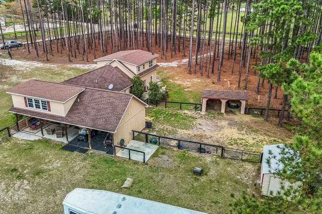 1030 Curb Chain Ln, Home with 2 bedrooms, 3 bathrooms and null parking in Windsor SC | Image 59
