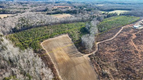 2 Trottinridge Rd, Chase City, VA, 23924 | Card Image