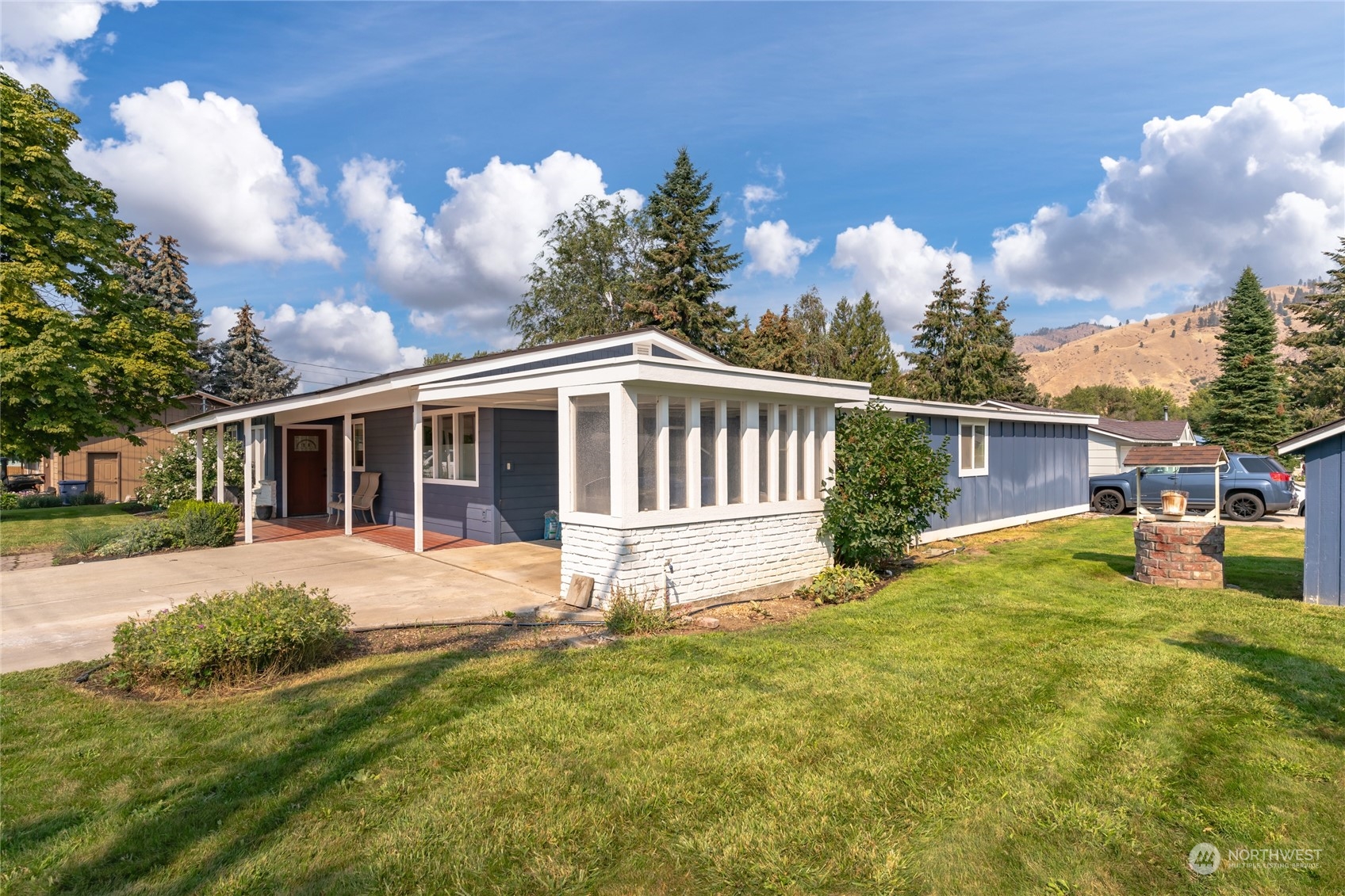 Oak St, Cashmere, WA 98815