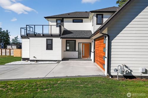2529 Bora Bora Ct, Blaine, WA, 98230-9453 | Card Image