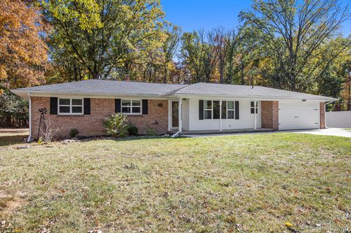 20149 Hcl Jackson, Grosse Ile, MI, 48138-1101 | Card Image