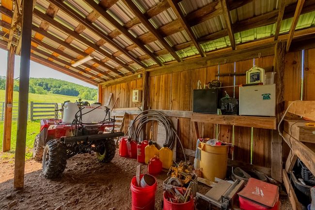 688 Gibson Knob Rd, Home with 0 bedrooms, 0 bathrooms and null parking in Laurel Fork VA | Image 57
