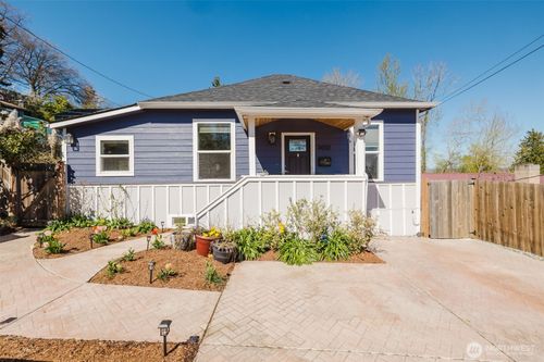 3032 S Dawson St, Seattle, WA, 98108-2123 | Card Image