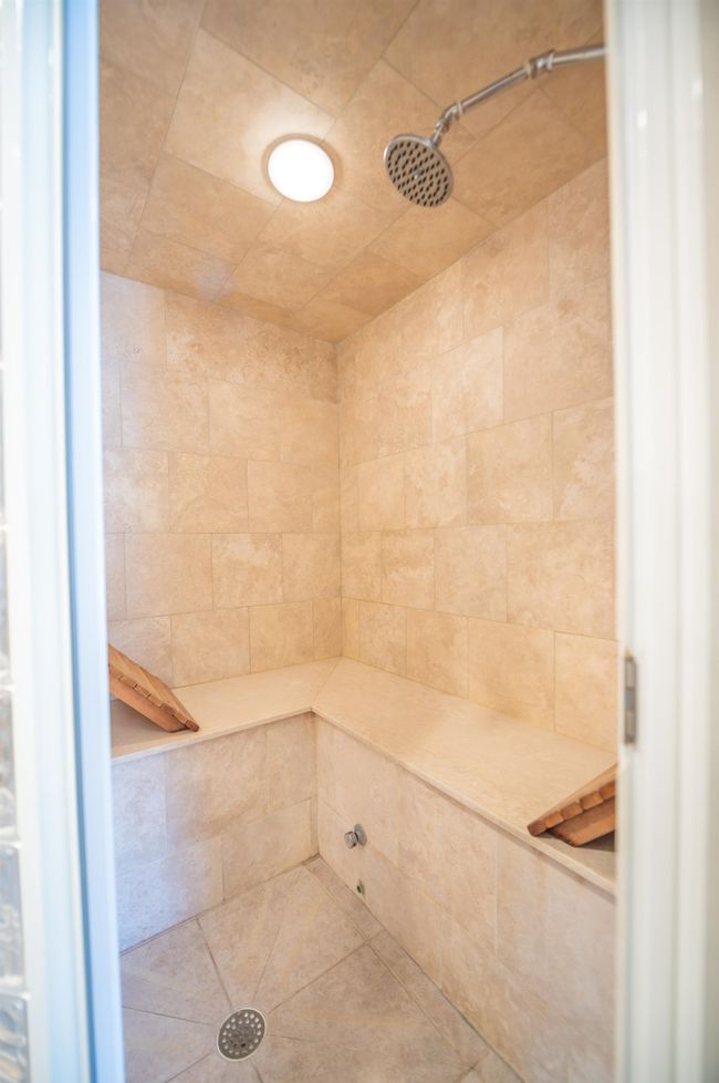 29A Maple Hill Loop, Condo with 3 bedrooms, 4 bathrooms and null parking in West Dover VT | Image 10