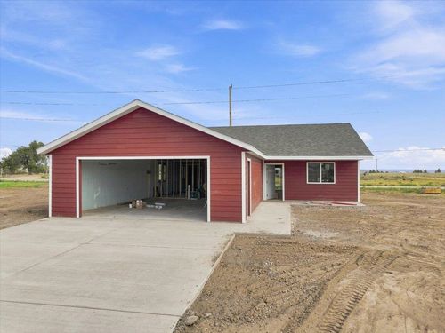 10894 Eagle Ct, Belle Fourche, SD, 57717-6261 | Card Image