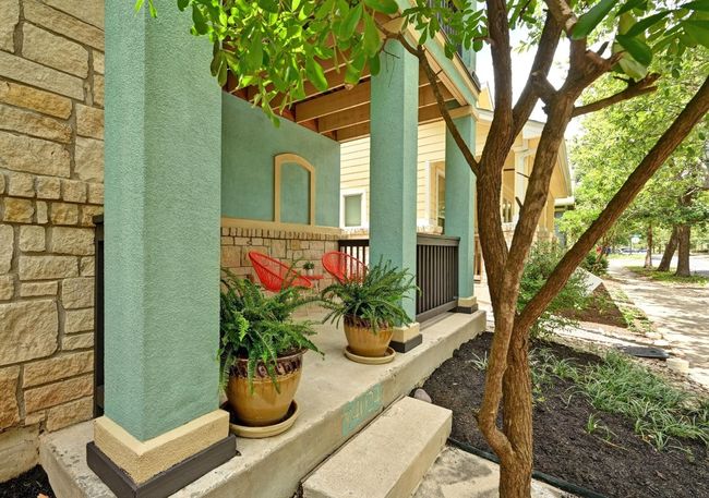 4024 Camacho St, House other with 4 bedrooms, 3 bathrooms and null parking in Austin TX | Image 4