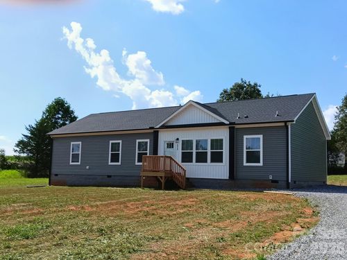 570 Drumstand Rd, Stony Point, NC, 28678-9540 | Card Image