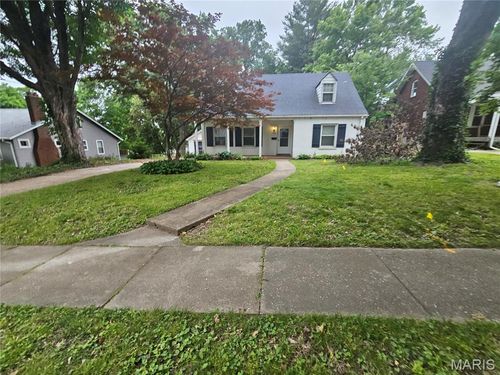 326 Tiffin Ave, Ferguson, MO, 63135-2624 | Card Image