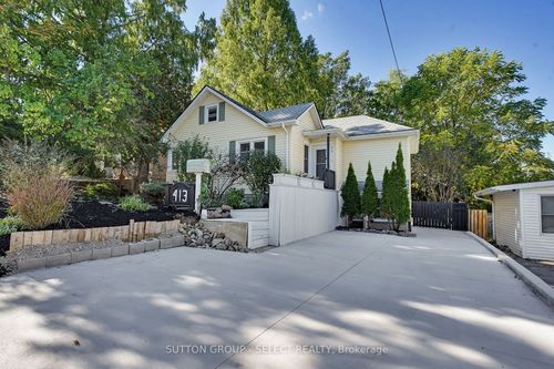 413 Old Wonderland Rd, London, ON, N6K3R1 | Card Image