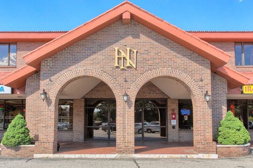 ste-203-435 Newbury St, Danvers, MA, 01923-1065 | Card Image