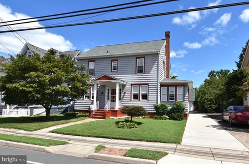 781 Salem Rd, BURLINGTON, NJ, 08016-2430 | Card Image